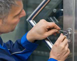 Locksmith Technician Fast Locksmith